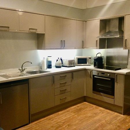 Stylish Flat In Yeovil Somerset Екстериор снимка