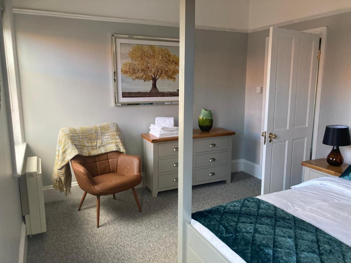 Stylish Flat In Yeovil Somerset Екстериор снимка