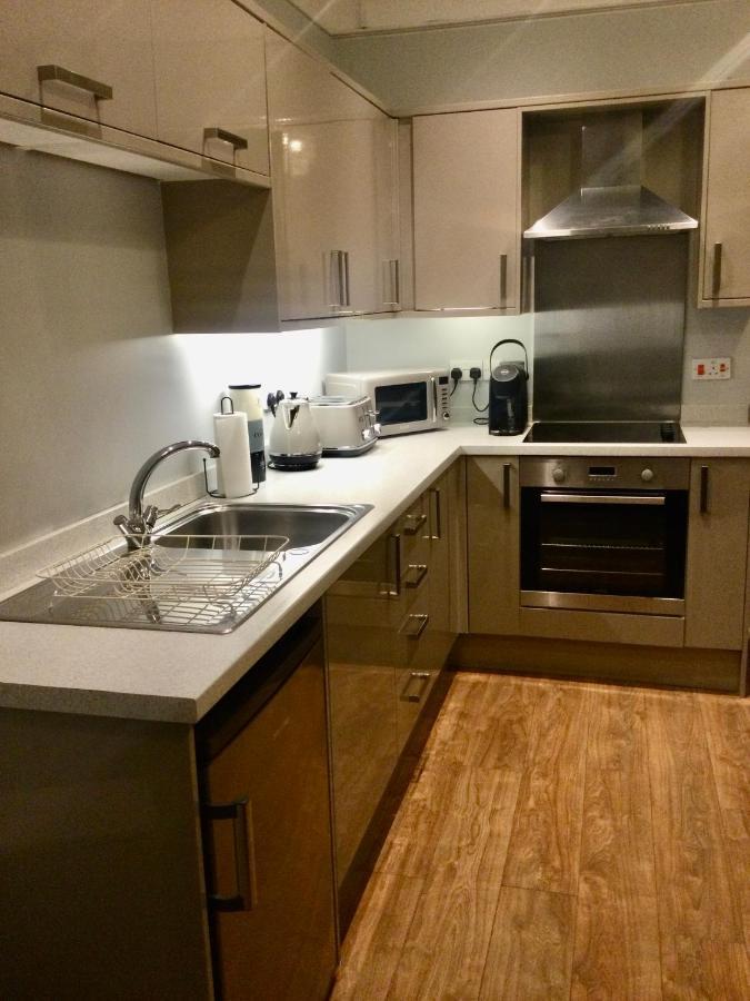 Stylish Flat In Yeovil Somerset Екстериор снимка
